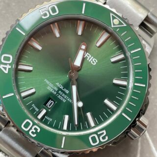 Oris green clearance face watch