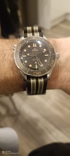 Seamaster 300 "No Time to Die" Limited Edition NTTD VSF 1:1 Best Edition on Titanium Mesh Bracelet A8806 V5 95 grams photo review