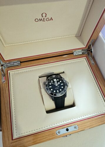 Seamaster Diver 300M 43.5mm VSF 1:1 Best Edition Ceramic Case Black Dial on Black Rubber Strap A8806 photo review