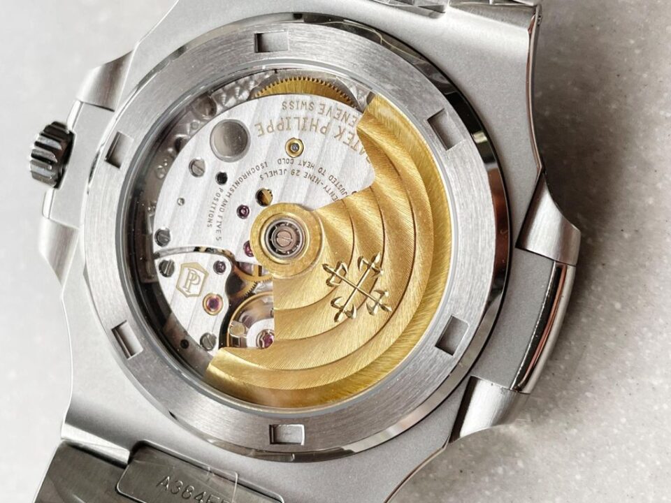 Nautilus 5711/1A PPF VF 1:1 Best Edition Green Textured Dial on SS Bracelet 324CS - Image 10