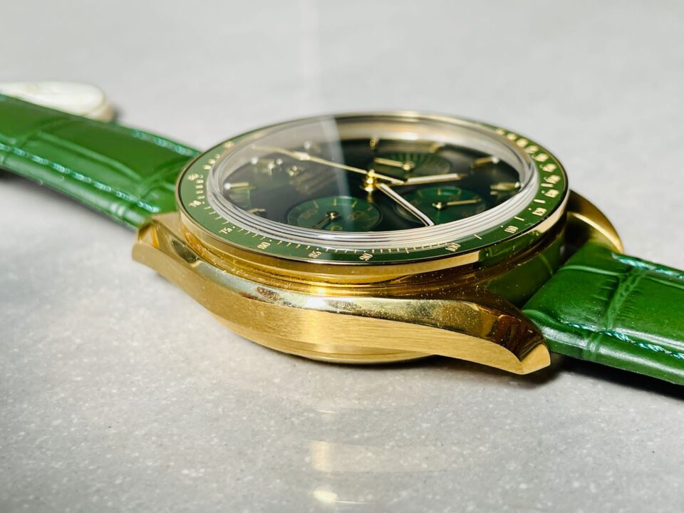 Speedmaster Moonwatch in Moonshine Gold YG RMF Best Edition Green Dial on Green Leather Strap Manual Chrono - Image 10