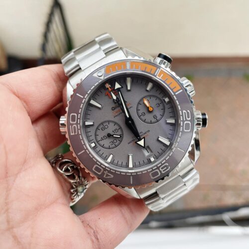Planet Ocean SEAMASTER Chronometer OMF SS Grey/Orange Polished Bezel Grey Dial on SS Bracelet A9900 (Black Balance Wheel)