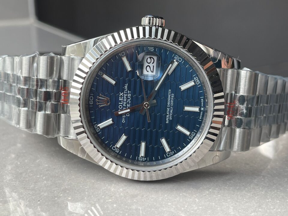 DateJust 41  SS VSF 1:1 Best Edition 904L Steel Blue Textured Dial on SS Jubilee bracelet - Image 6