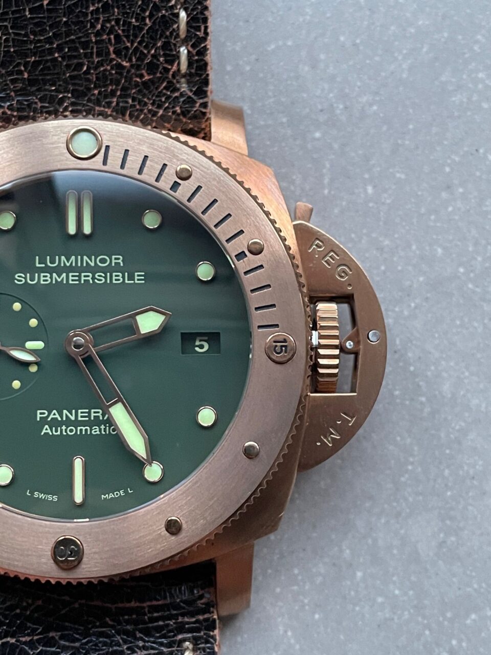 PAM382 N Bronzo VSF 1:1 Best Edition on Green dial on Brown Distressed Calfskin Strap P.9000 - Image 4