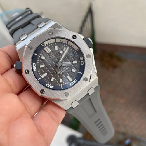 Royal Oak Offshore Diver 15720 IPF 1:1 Best Edition Gray Dial on Gray Rubber Strap A4308