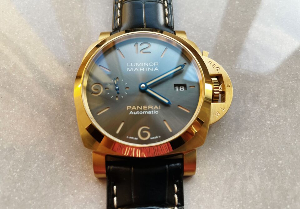 PAM1115 YG VSF 1:1 BEST EDITION BLACK DIAL ON BLACK LEATHER STRAP P.9010 - Image 10