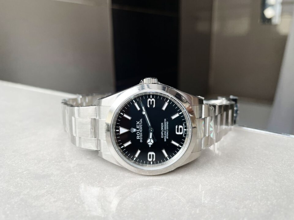 Rolex EXPLORER I 214270 39mm black dial ss strap ARF AR Factory - Image 4