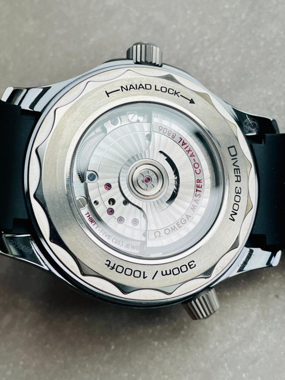 Seamaster Diver 300M 43.5mm VSF 1:1 Best Edition Ceramic Case Black Dial on Black Rubber Strap A8806 - Image 11