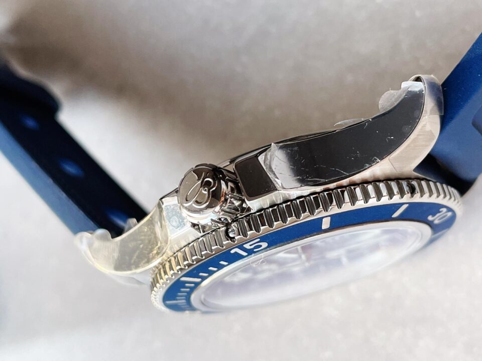 SuperOcean II 44mm GF 1:1 Best Edition Blue Dial on Blue Rubber Strap A2824 - Image 6