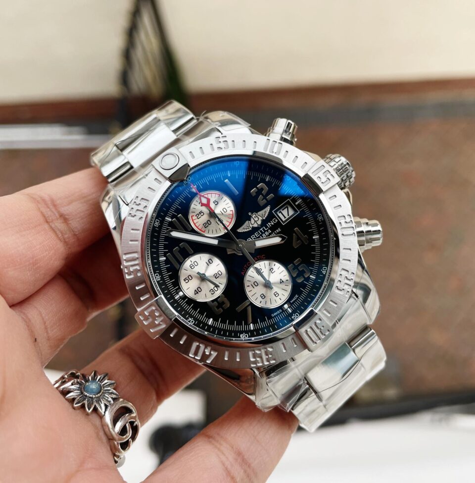 Avenger II Chronograph 43mm SS GF 1:1 Best Edition Gray/White Dial on SS Bracelet A7750