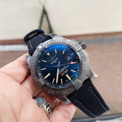 AVENGER BLACKBIRD 44MM DLC GF 1:1 BEST EDITION TITANIUM CASE BLACK DIAL ON BLACK RUBBER STRAP A2824 V4