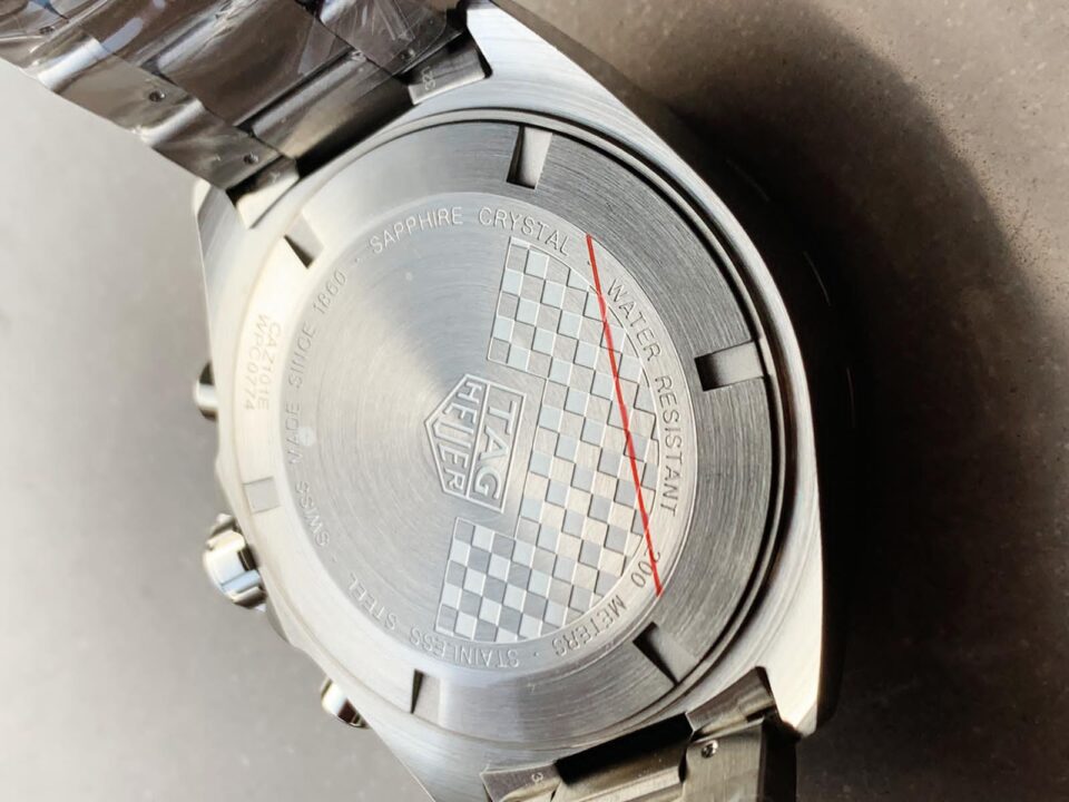TAG HEUER FORMULA 1 SERIES BLACK AND WHITE DIAL - Image 6