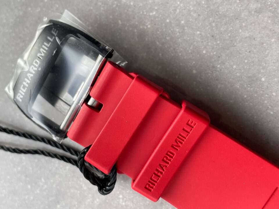 RM035-02 Red Carbon ZF 1:1 Best Edition Skeleton Dial on Red Rubber Strap NH05A V5 - Image 17
