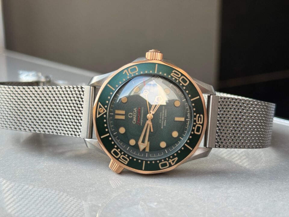 Seamaster 300M Diver Titanium/Bronze VSF 1:1 Best Edition Green Dial on Titanium Mesh Bracelet A8806 - Image 7
