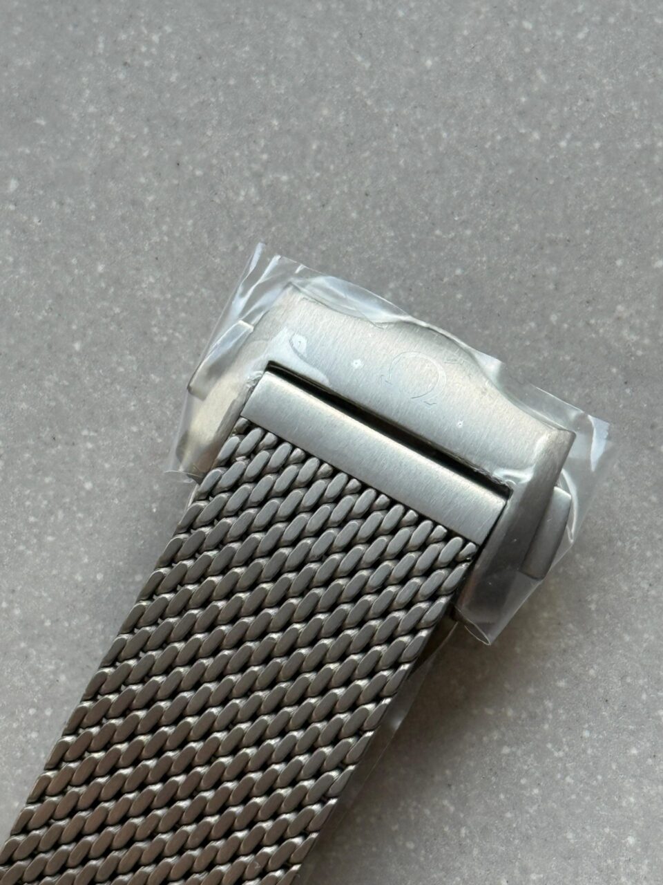 Seamaster 300M Diver Titanium/Bronze VSF 1:1 Best Edition Green Dial on Titanium Mesh Bracelet A8806 - Image 17