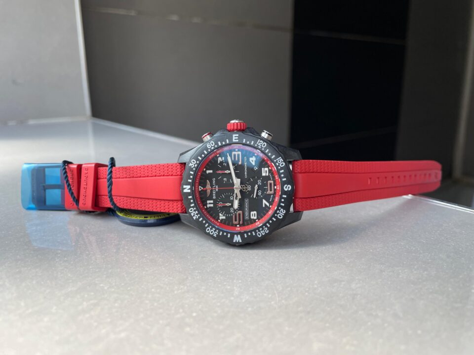 Endurance pro OGF 44mm Black dial Red Rubber Strap quartz movement - Image 5