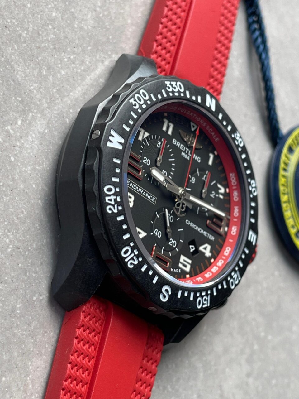 Endurance pro OGF 44mm Black dial Red Rubber Strap quartz movement - Image 10