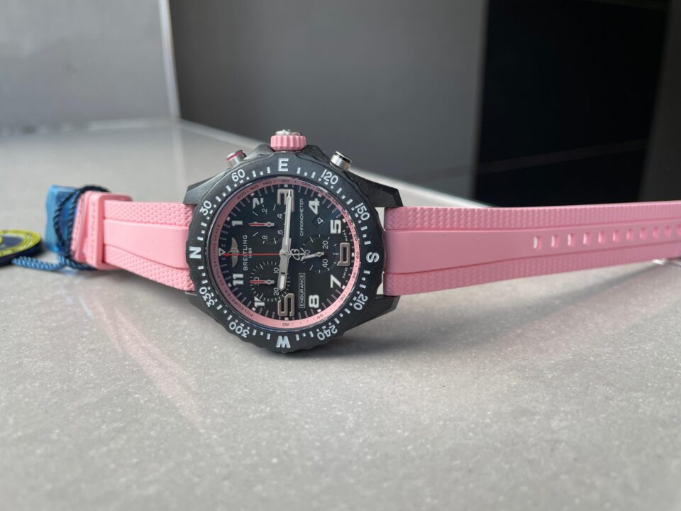 Endurance pro OGF 44mm Black dial Pink Rubber Strap quartz movement - Image 6