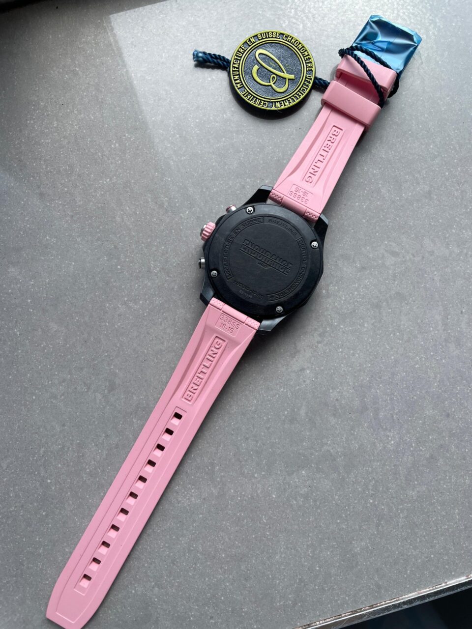Endurance pro OGF 44mm Black dial Pink Rubber Strap quartz movement - Image 12