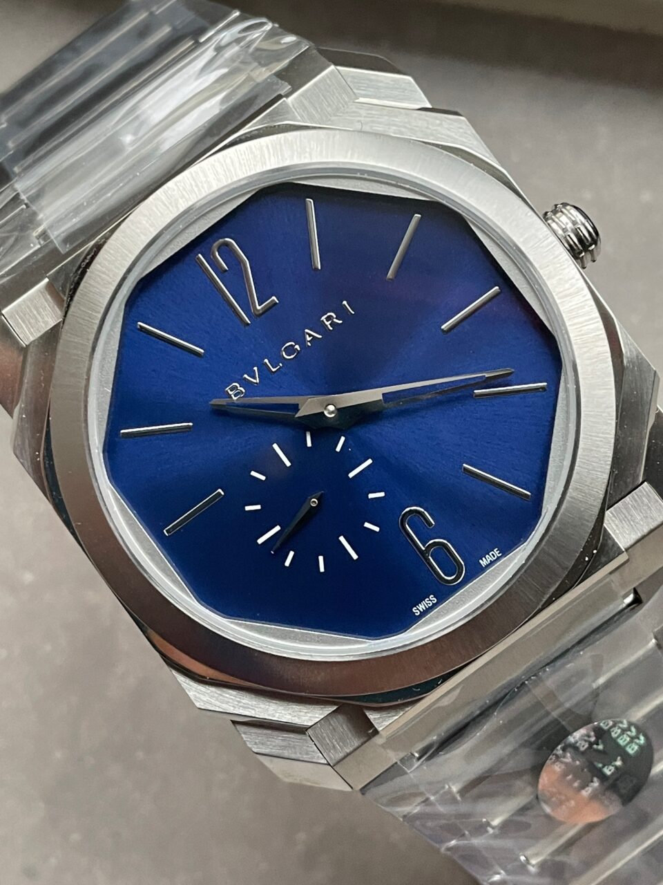 Octo Finissimo 40 mm BVF Blue dial on 316L stainless steel strap 2824 - Image 5