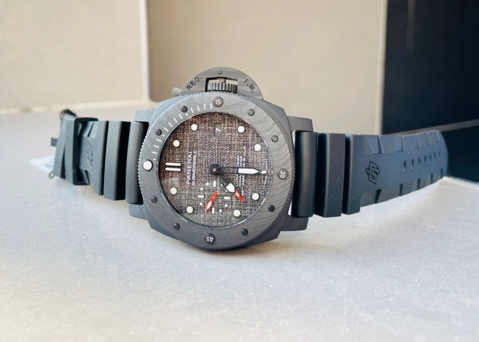 PAM Submersible 01039 Luna Rossa - 47mm 28800 Asian movement Black Strap - Image 5