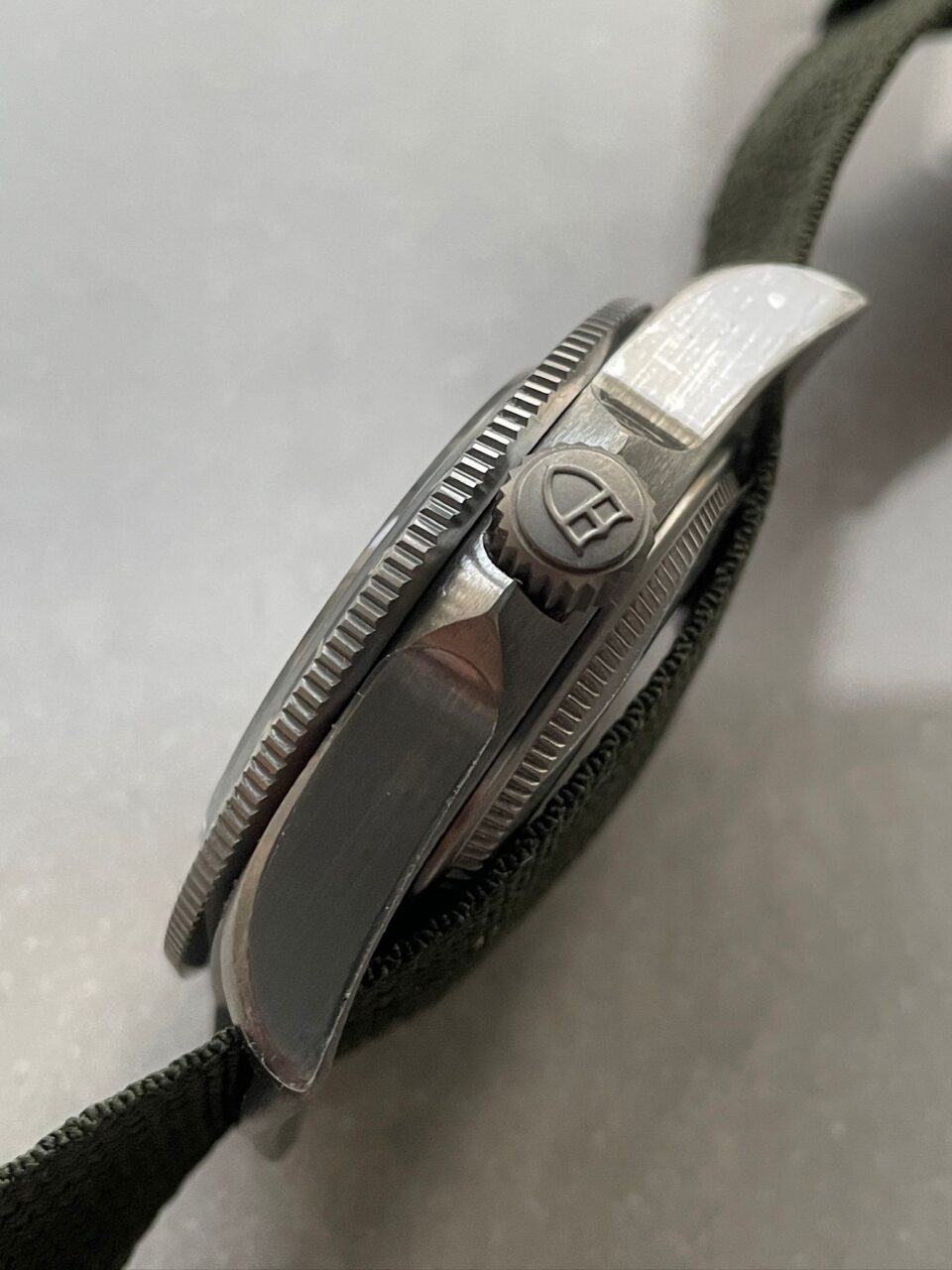 Pelagos FXD GMT Titanium 1:1 best edition black dial on Green nylon strap ZULU - Image 9