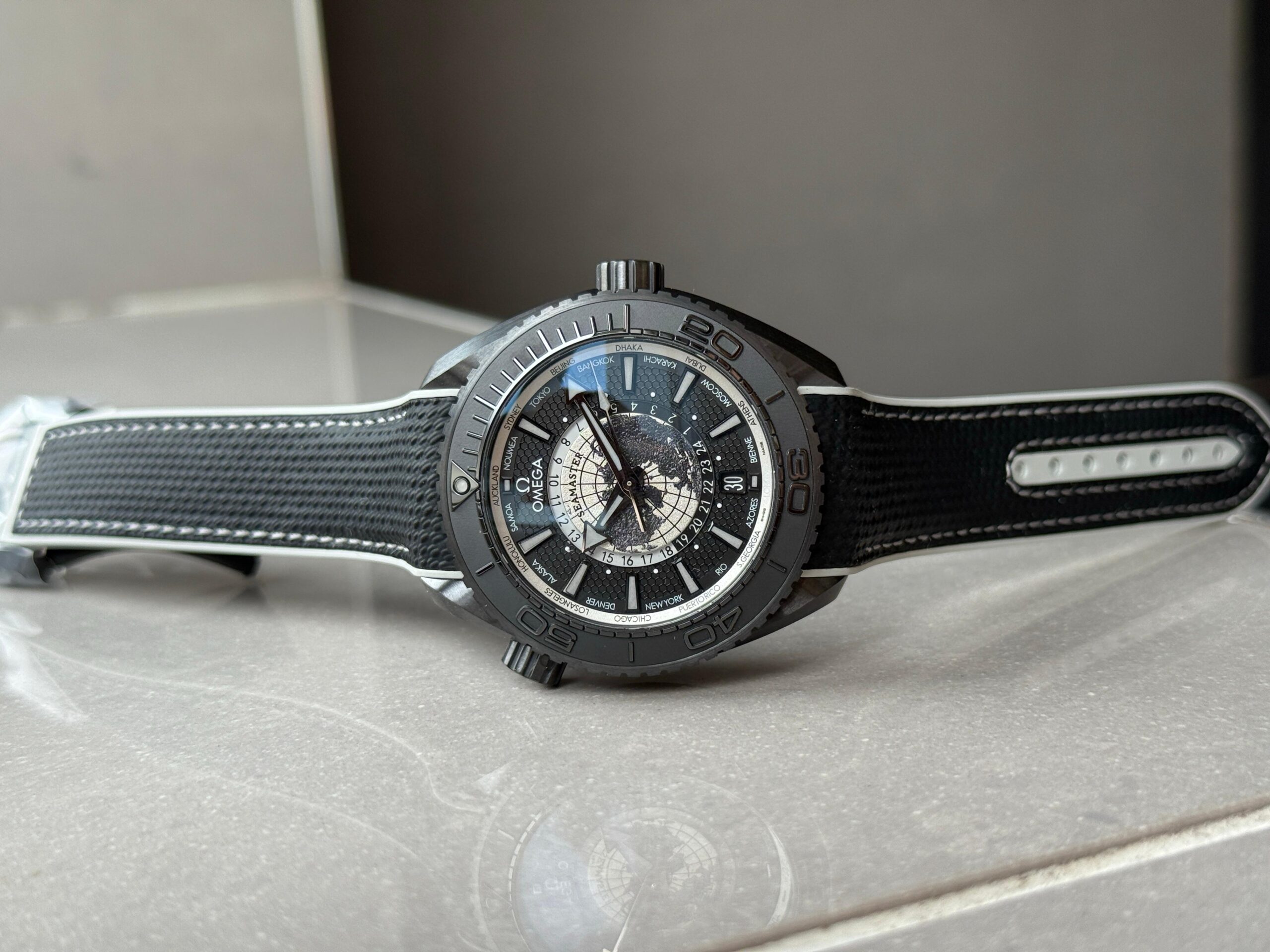 Planet Ocean 45.5mm GMT Worldtimer Real Ceramic VSF 1:1 Best Edition Black Dial On Black Rubber Strap Super Clone 8938 - Image 7