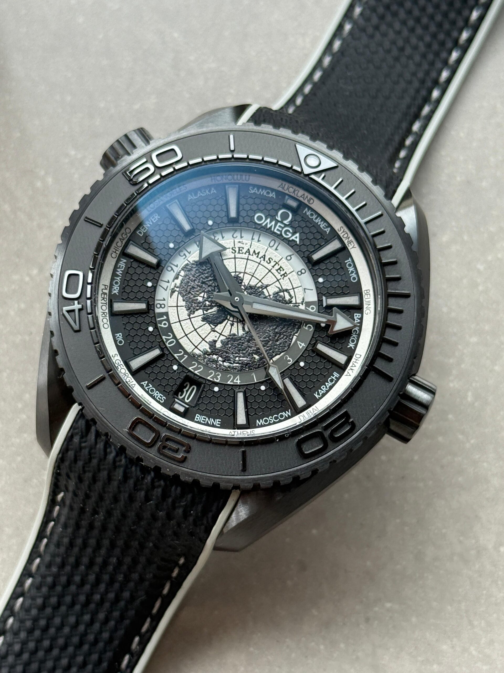 Planet Ocean 45.5mm GMT Worldtimer Real Ceramic VSF 1:1 Best Edition Black Dial On Black Rubber Strap Super Clone 8938 - Image 5