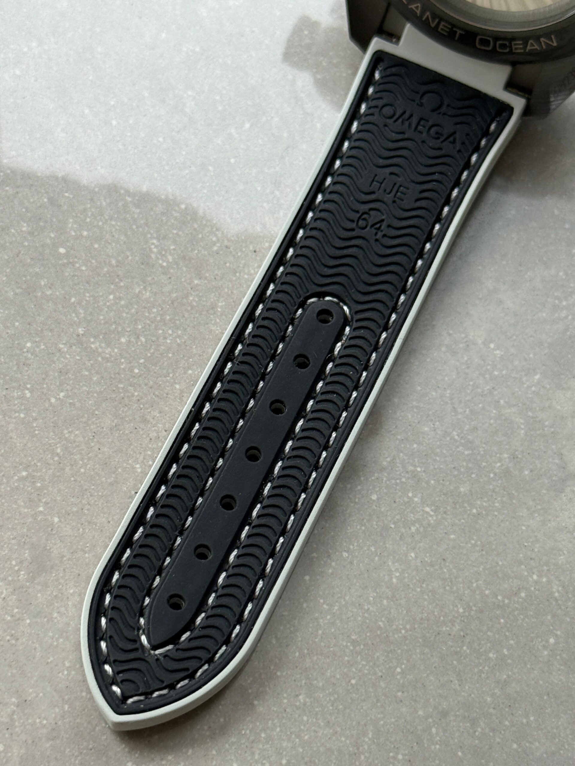 Planet Ocean 45.5mm GMT Worldtimer Real Ceramic VSF 1:1 Best Edition Black Dial On Black Rubber Strap Super Clone 8938 - Image 18