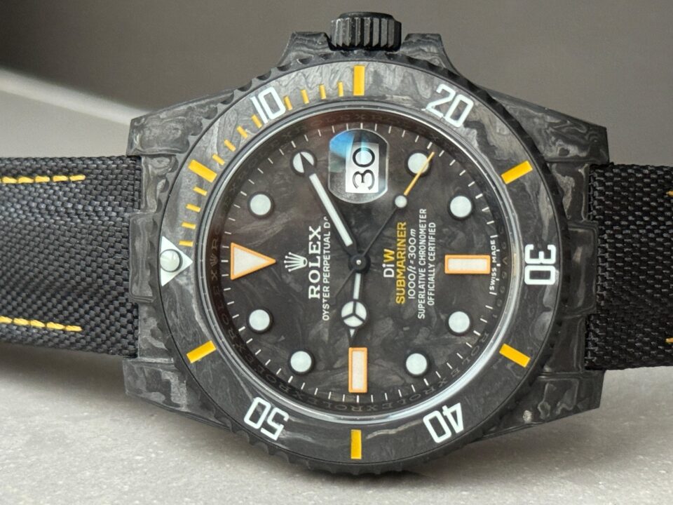 Submariner DIW Carbon VSF 1:1 Best Edition Black/Yellow Dial on Black Nylon Strap VS3135 - Image 6