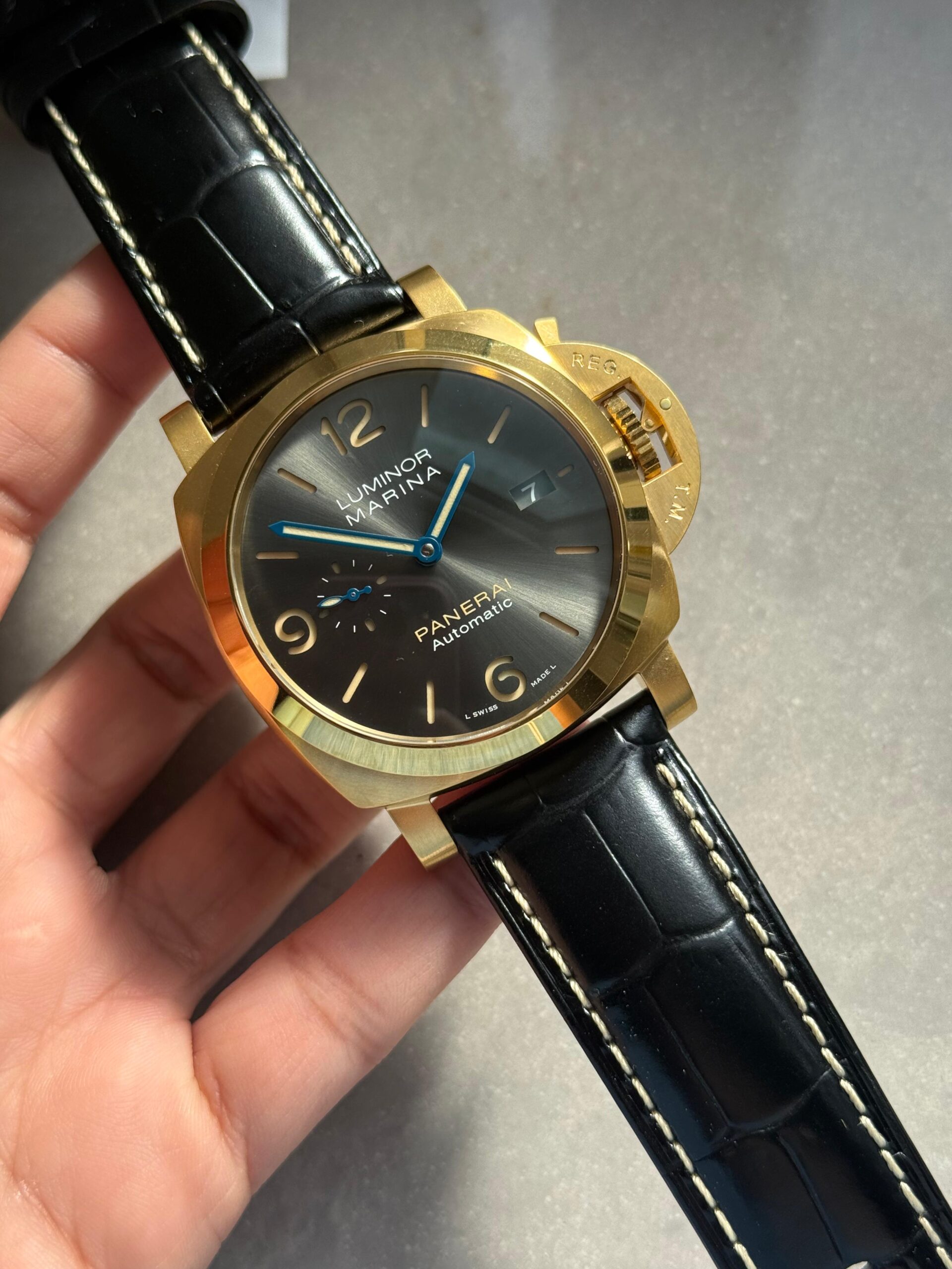 PAM1115 W VSF 1:1 Best Edition Gray Dial on Black Leather Strap P.9010 - Image 2