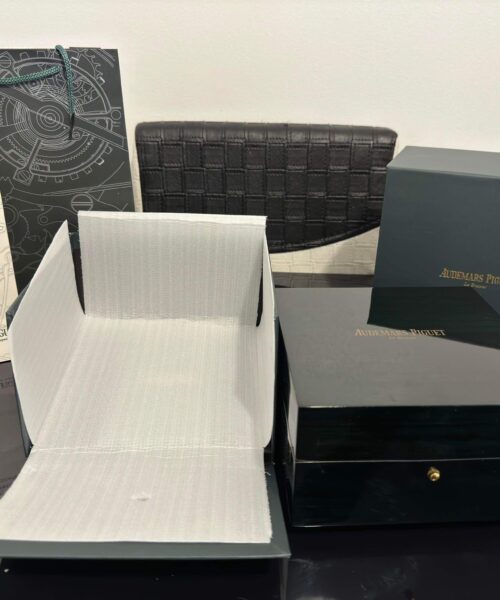 AP  Latest Version Box and Papers