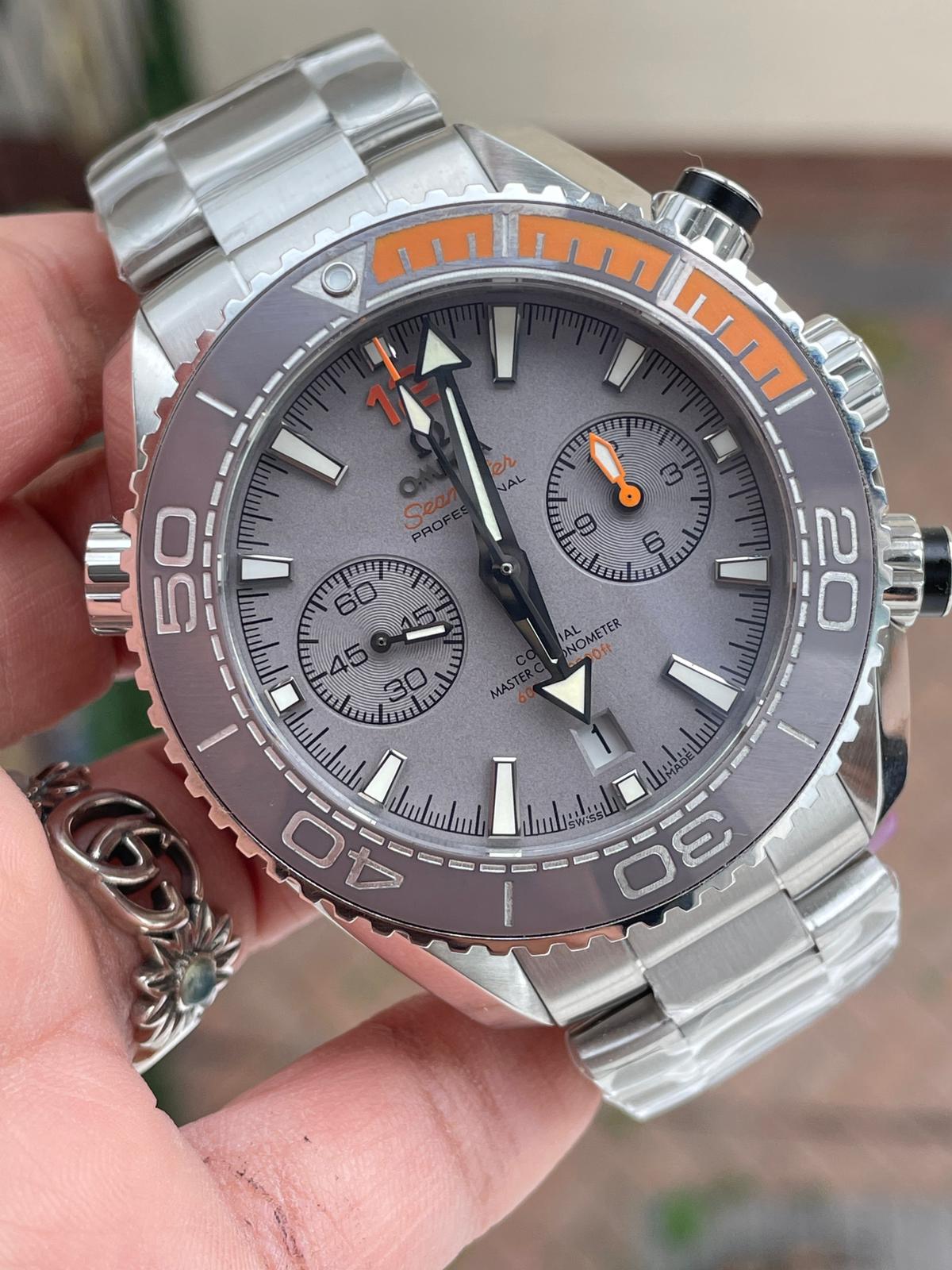 Planet Ocean SEAMASTER Chronometer OMF SS Grey/Orange Polished Bezel Grey Dial on SS Bracelet A9900 (Black Balance Wheel) - Image 5