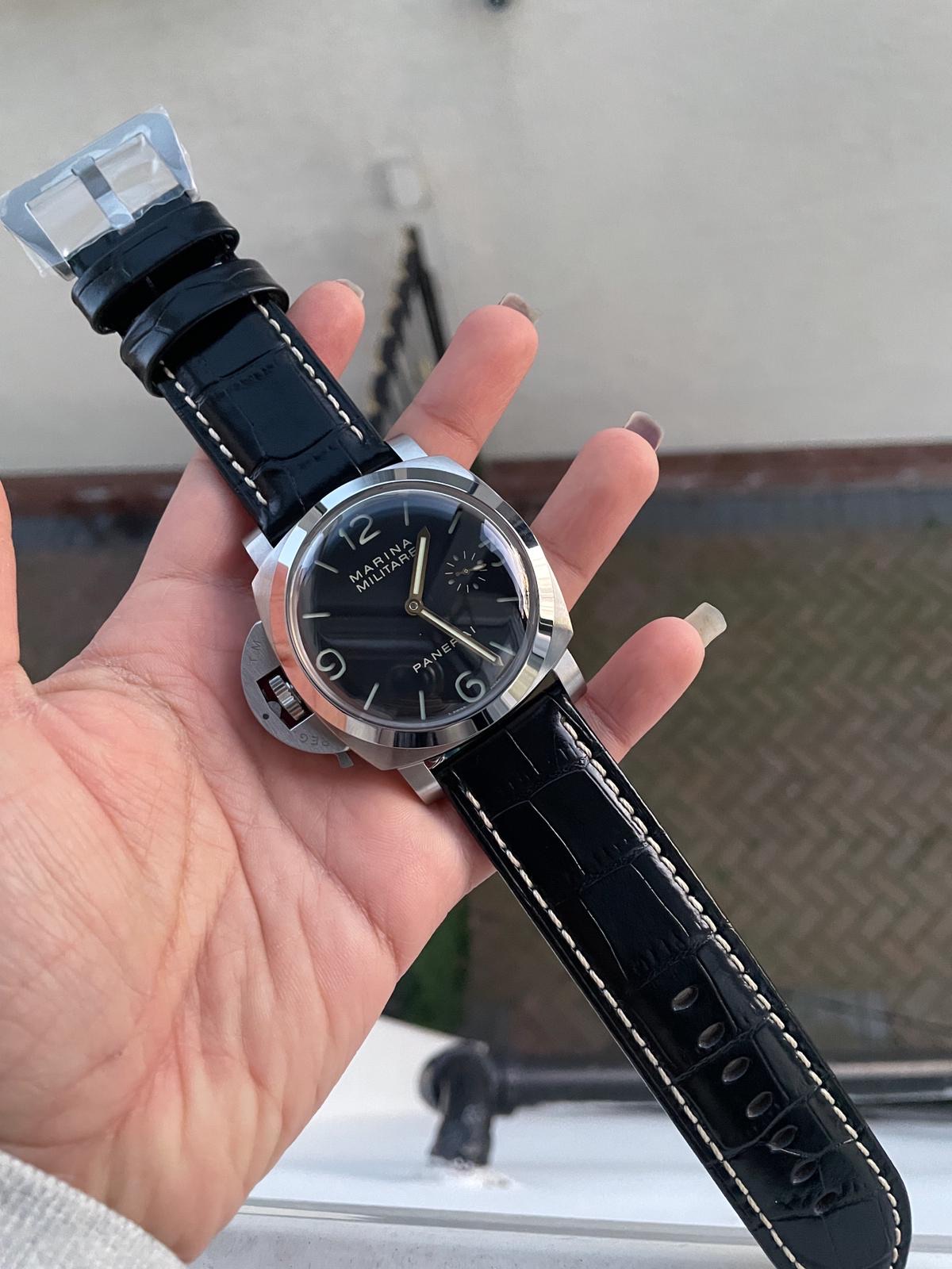 PAM217 H XF 1:1 Best Edition Superlumed Dial on Black Leather Strap A6497 with Y-Incabloc