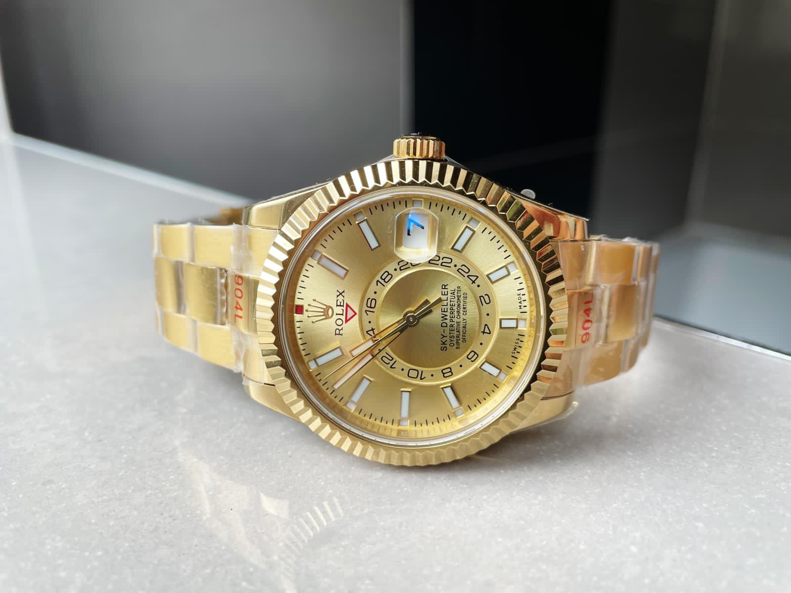 Sky-Dweller 326934 SS Noob 1:1 Best Edition Gold Dial on Gold plated SS Bracelet A23J £330.00 - Image 4