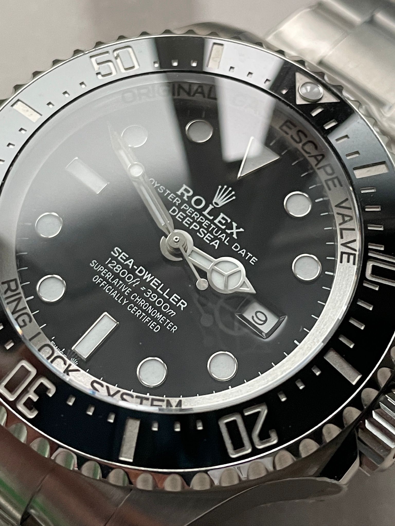 Sea-Dweller 126660 C+F Best Edition Black Dial On SS Bracelet VR3235 - Image 5