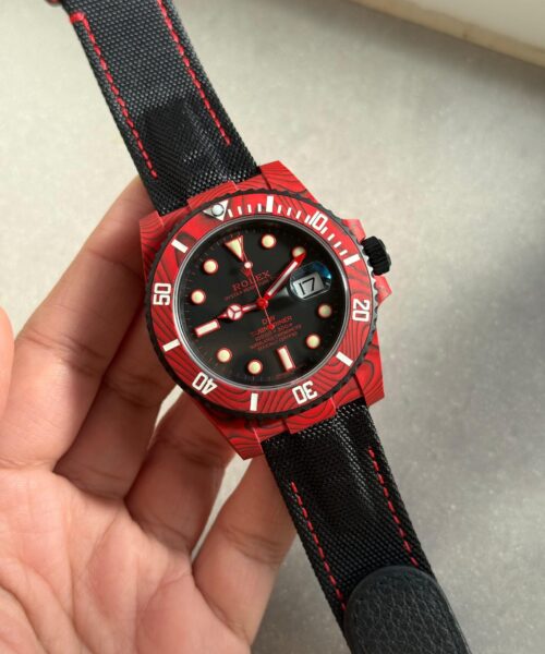 Submariner DIW Red Carbon VSF 1:1 Best Edition Black Dial on Black Nylon Strap VS3135