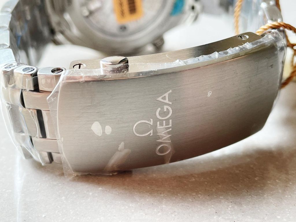 2018 Seamaster Diver 300M SS VSF 1:1 Best Edition Bezel BLACK Dial on SS Bracelet A2824 decorated to CAL.8800 - Image 13