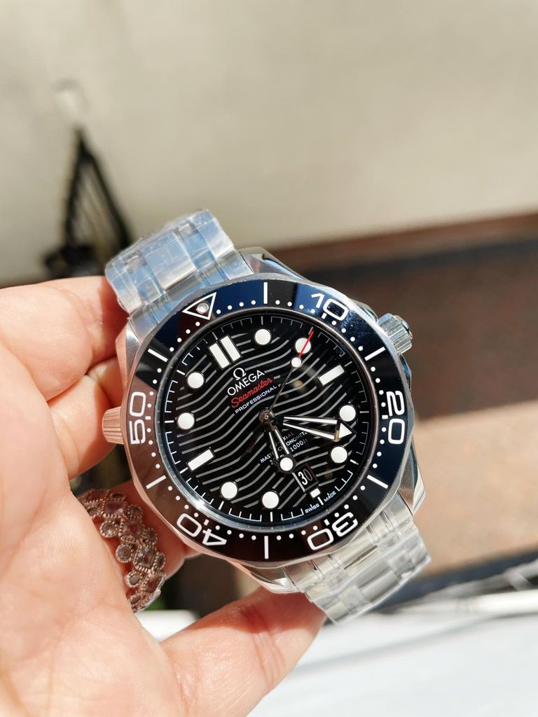 2018 Seamaster Diver 300M SS VSF 1:1 Best Edition Bezel BLACK Dial on SS Bracelet A2824 decorated to CAL.8800