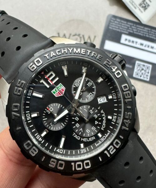 Formula 1 Tag Chronograph Quartz CAZ1010.FT8024 black dail rubber strap OGF