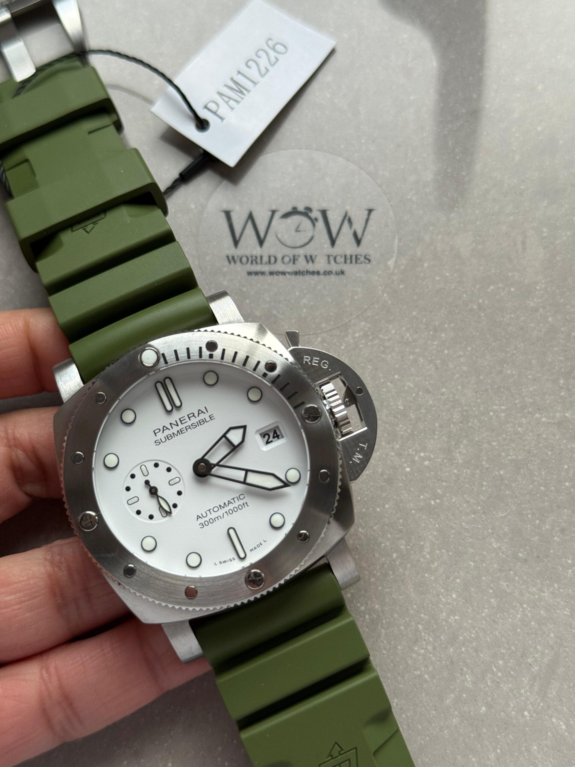 PAM1226 V SS VSF 1:1 Best Edition on Green Rubber Strap P900 - Image 2